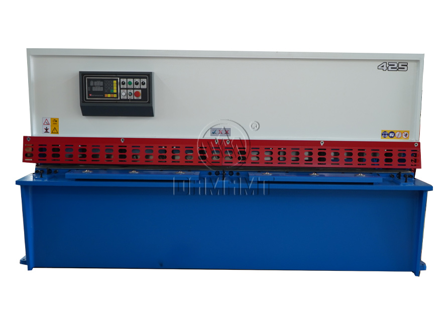 QC12Y系列液壓擺式4T2500剪板機